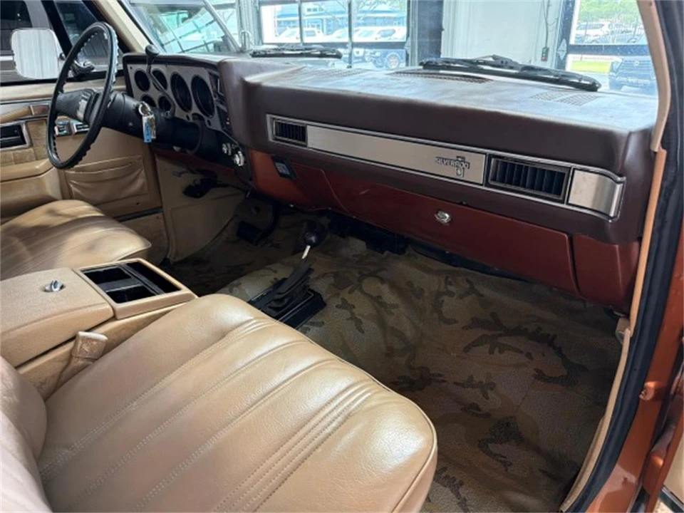 1983 Chevrolet K5 Blazer 2nd Gen - Image 12 of 31