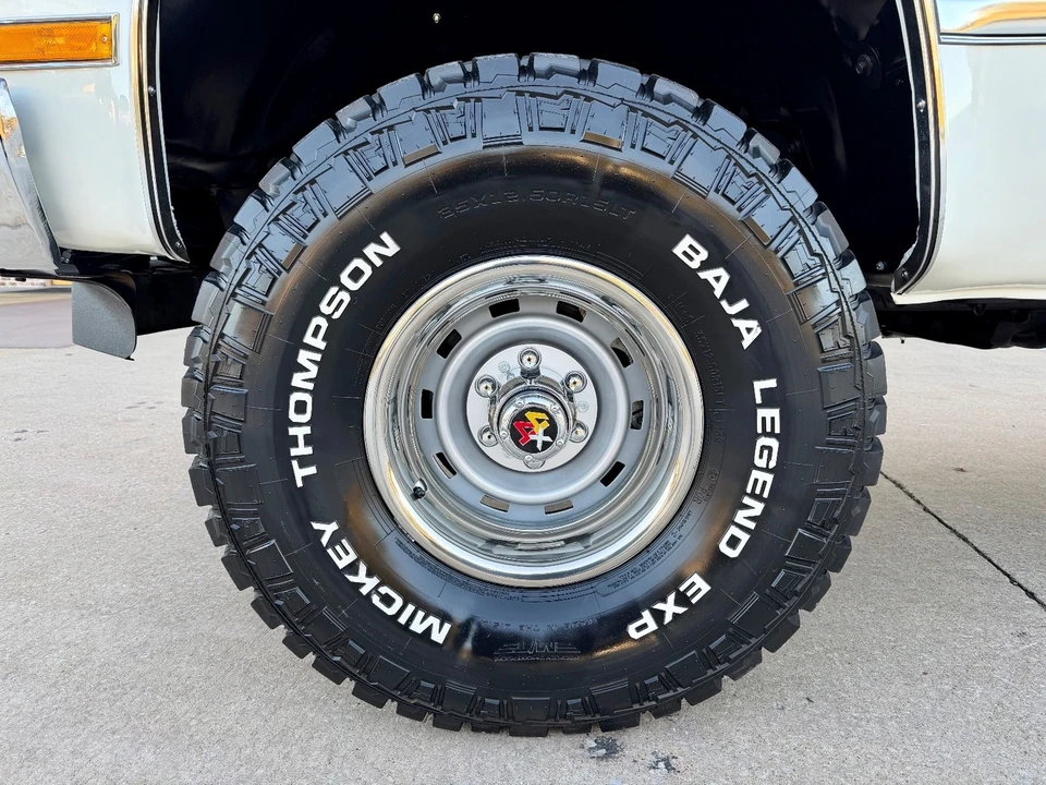 1983 Chevrolet K5 Blazer 2nd Gen - Image 9 of 21