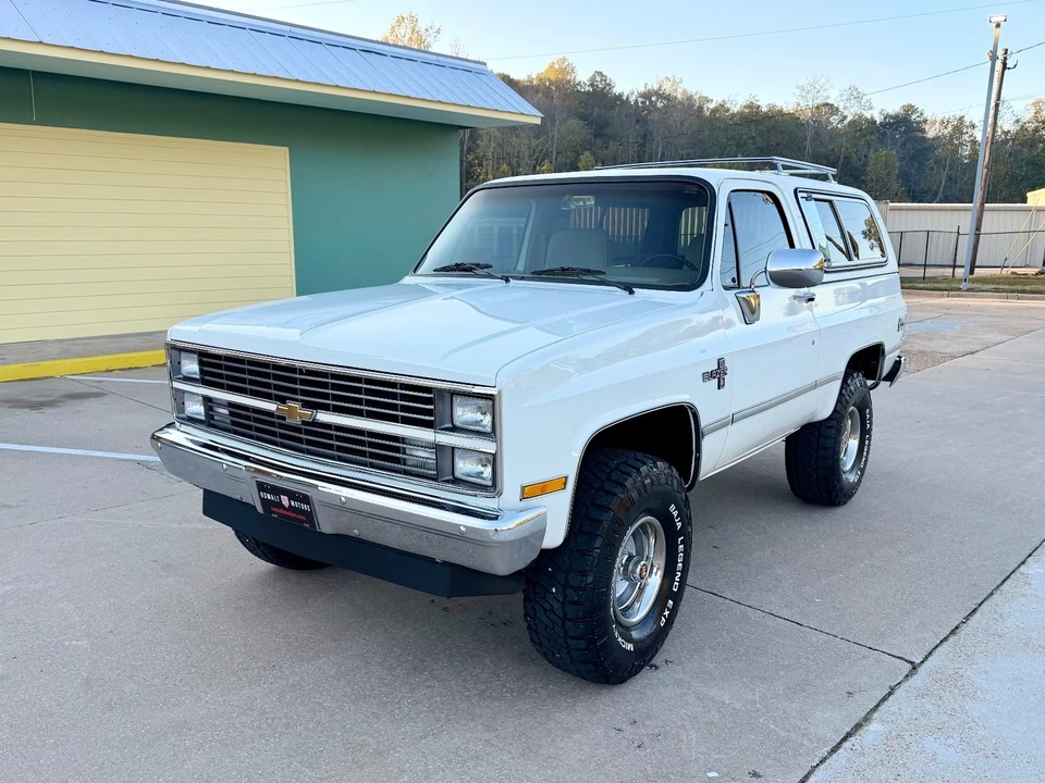 1983 Chevrolet K5 Blazer 2nd Gen - Image 2 of 21