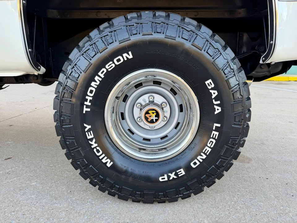 1983 Chevrolet K5 Blazer 2nd Gen - Image 10 of 21