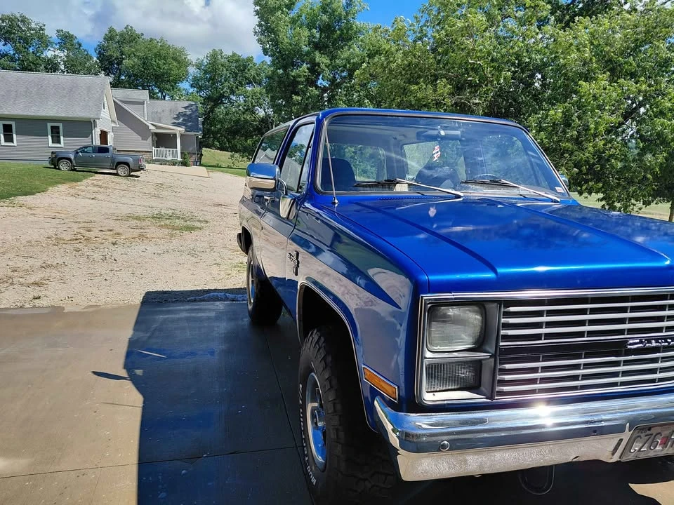 1983 Chevrolet K5 Blazer 2nd Gen - Image 2 of 14