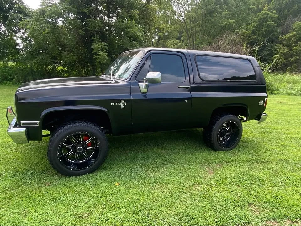 1983 Chevrolet K5 Blazer 2nd Gen - Image 2 of 16
