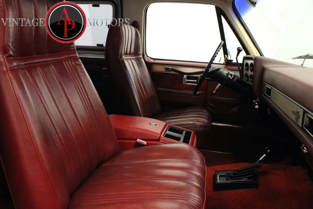 1983 Chevrolet K5 Blazer 2nd Gen - Image 5 of 12