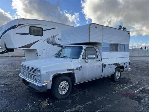1983 Chevrolet C10 Custom Deluxe