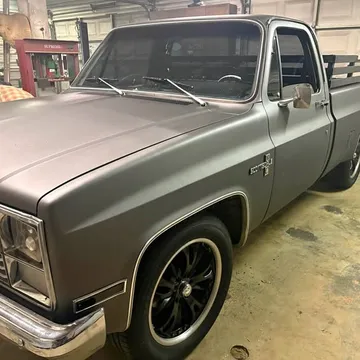 1983 Chevrolet C10 Custom Deluxe