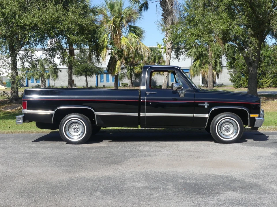 1983 Chevrolet C/K 3rd Gen - Image 3 of 21