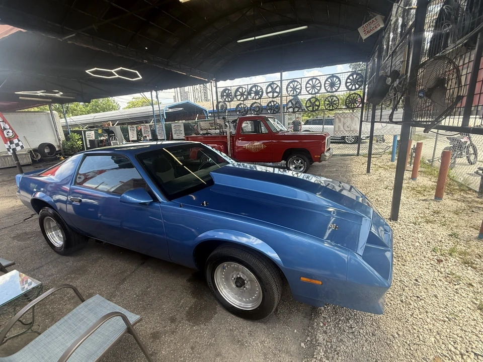 1983 Chevrolet Camaro - Image 5 of 31