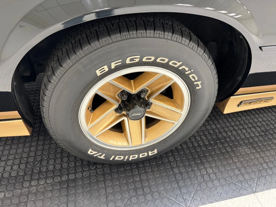 1983 Chevrolet Camaro IROC-Z & Z28 3rd Gen - Image 12 of 31