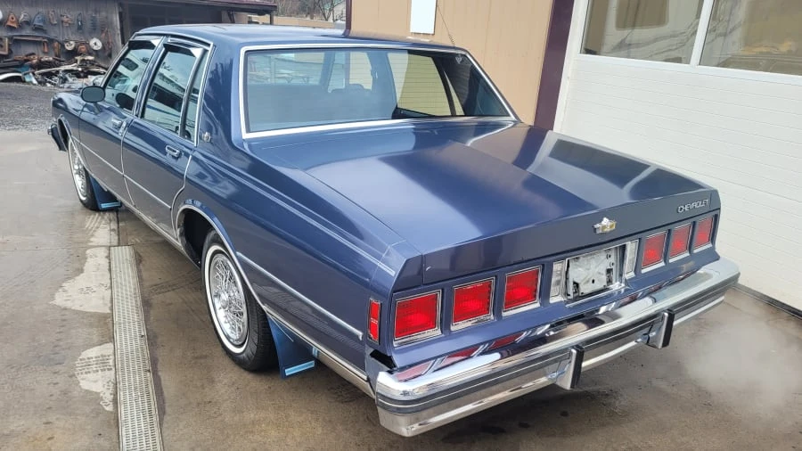 1983 Chevrolet Caprice - Image 9 of 10