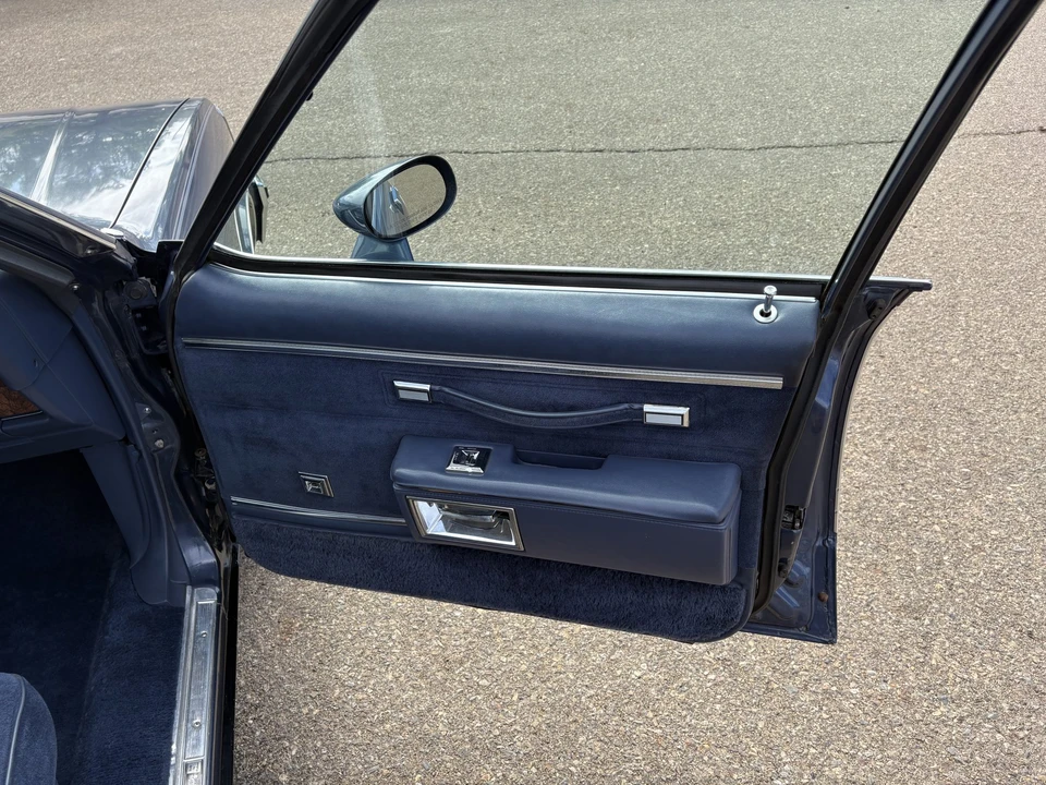 1983 Chevrolet Caprice - Image 20 of 31