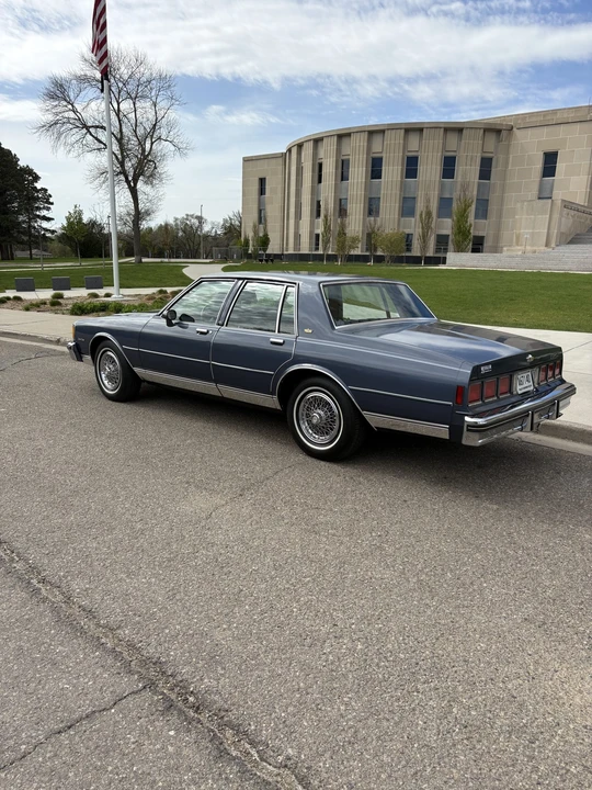 1983 Chevrolet Caprice - Image 10 of 31