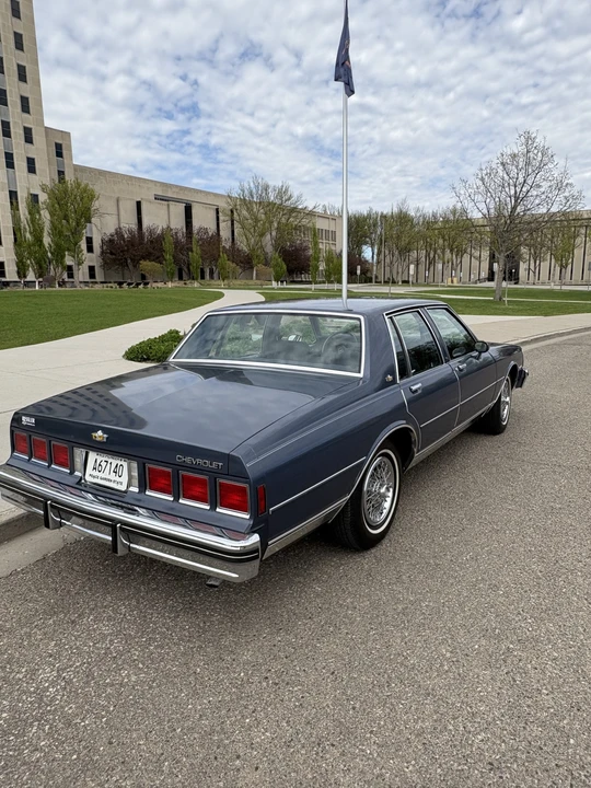 1983 Chevrolet Caprice - Image 13 of 31