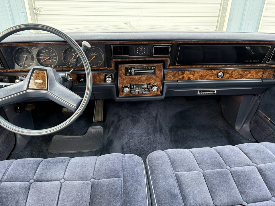 1983 Chevrolet Caprice - Image 26 of 31
