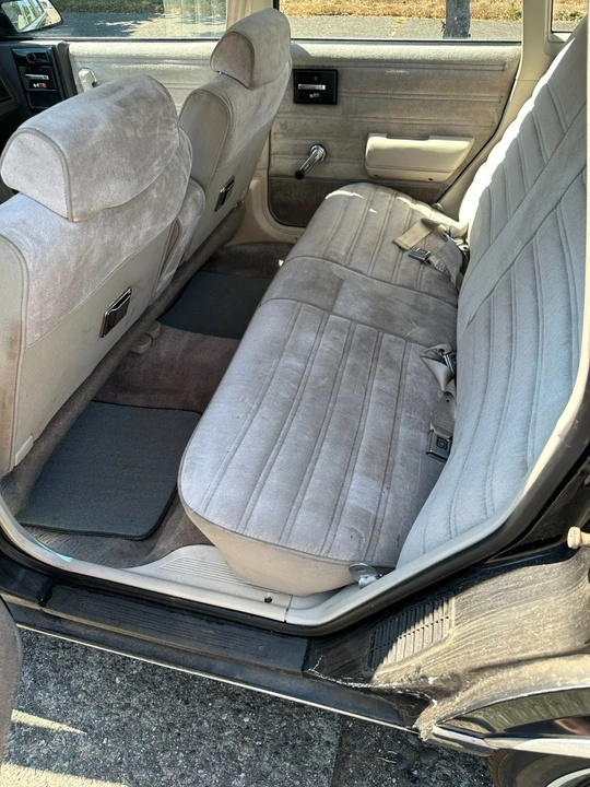 1983 Chevrolet - Image 10 of 17