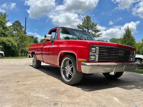 1983 Chevrolet Classic C10 Long Bed