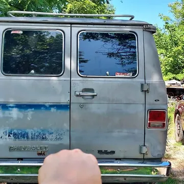1983 Chevrolet G-20 Van