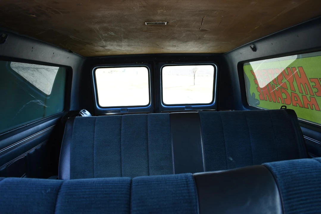 1983 Chevrolet G-Series Van - Image 27 of 31