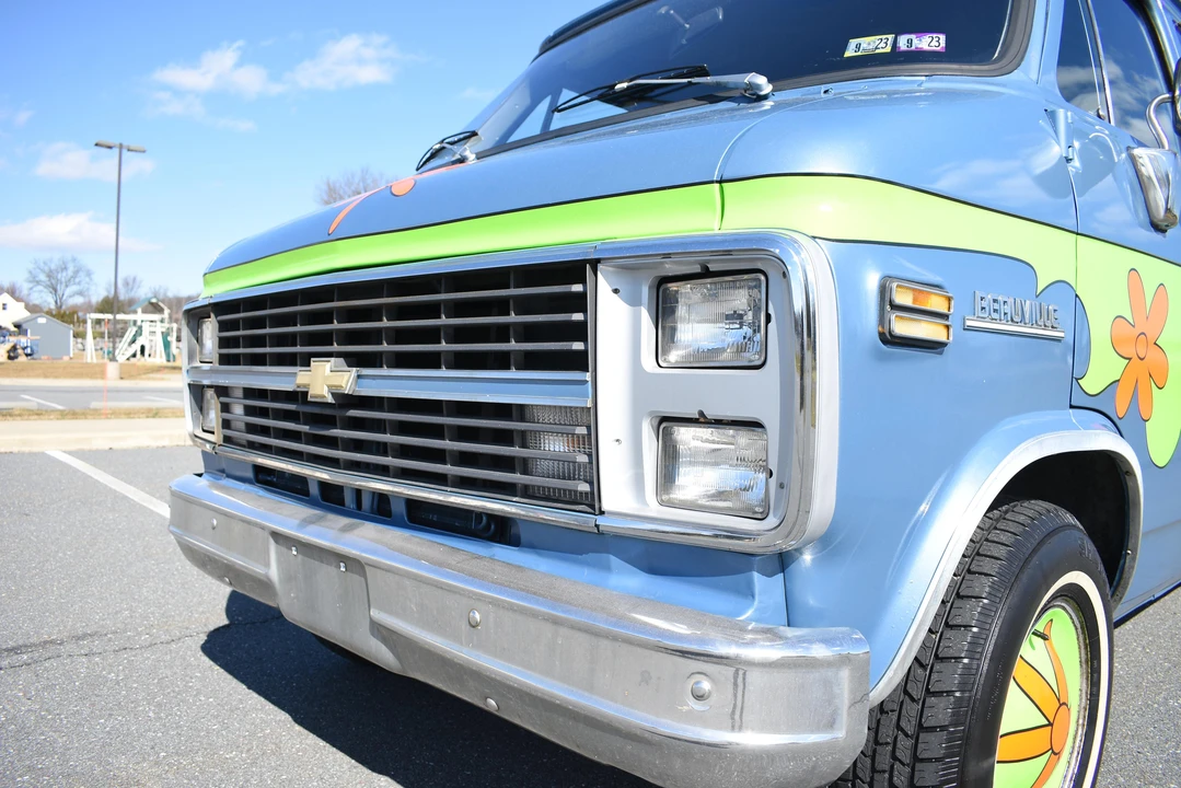 1983 Chevrolet G-Series Van - Image 11 of 31