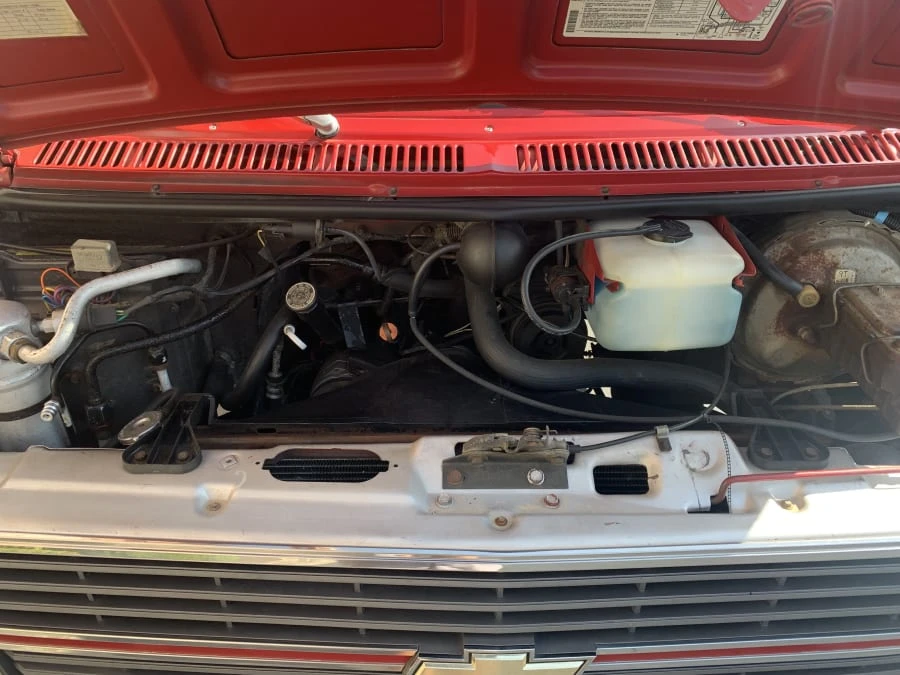 1983 Chevrolet G-Series Van - Image 9 of 9