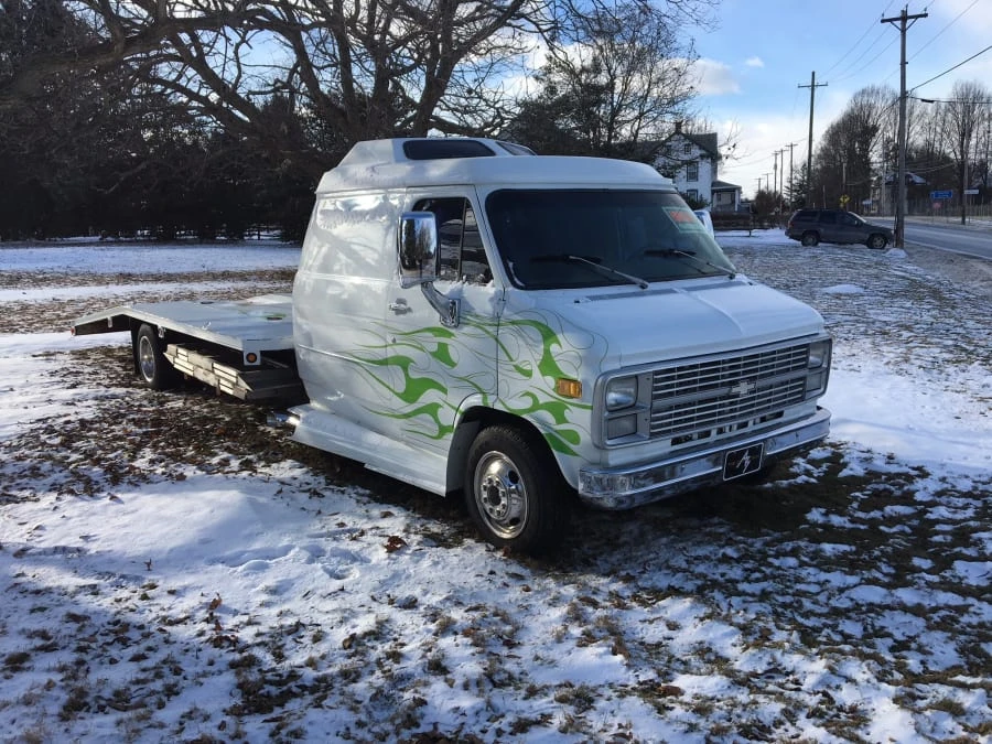 1983 Chevrolet G-Series Van - Image 3 of 3