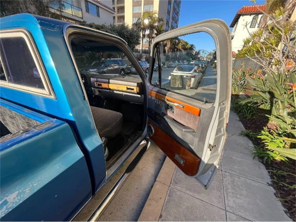 1983 Chevrolet C/K 3rd Gen - Image 4 of 21