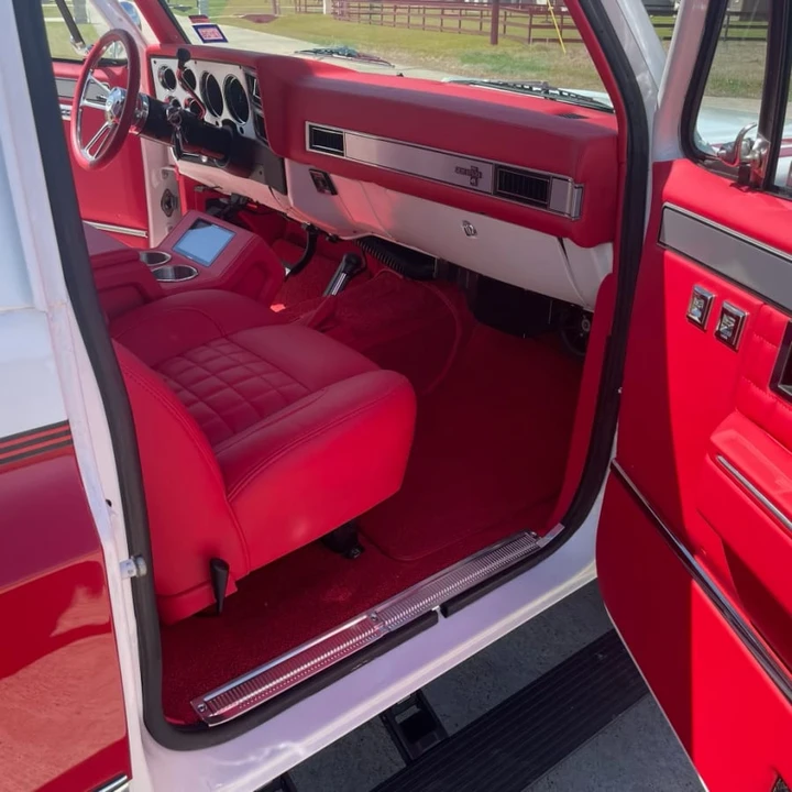 1983 Chevrolet K5 Blazer 2nd Gen - Image 7 of 18