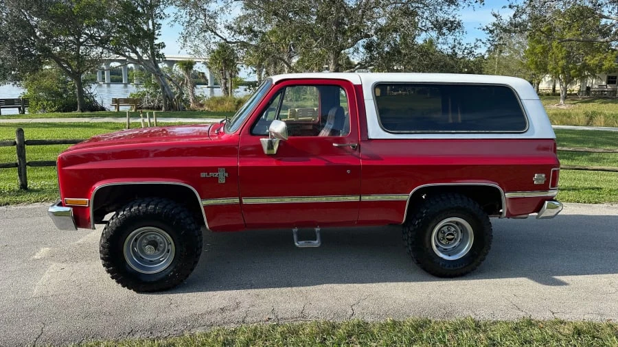 1983 Chevrolet K5 Blazer 2nd Gen - Image 2 of 13