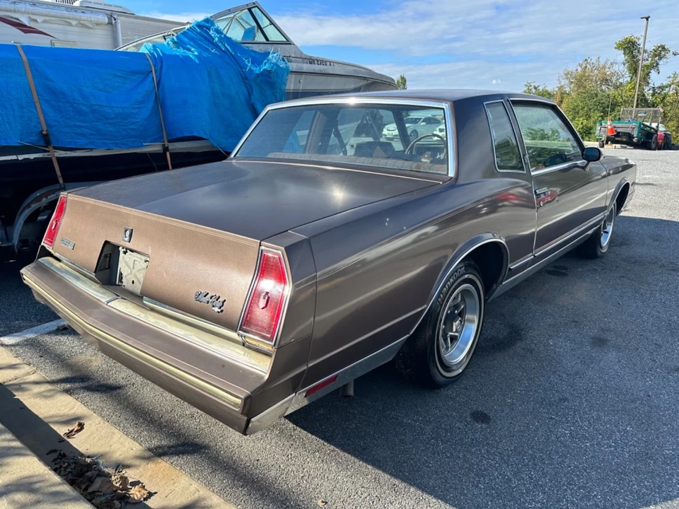 1983 Chevrolet Monte Carlo 3rd Gen - Image 3 of 19