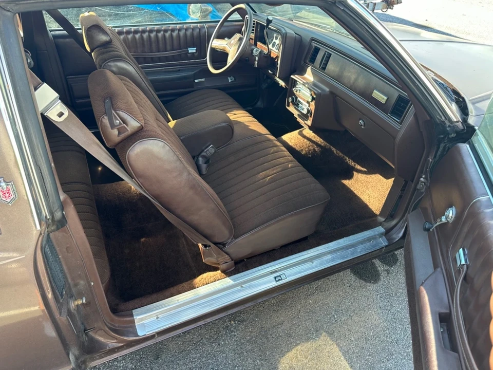 1983 Chevrolet Monte Carlo 3rd Gen - Image 7 of 19