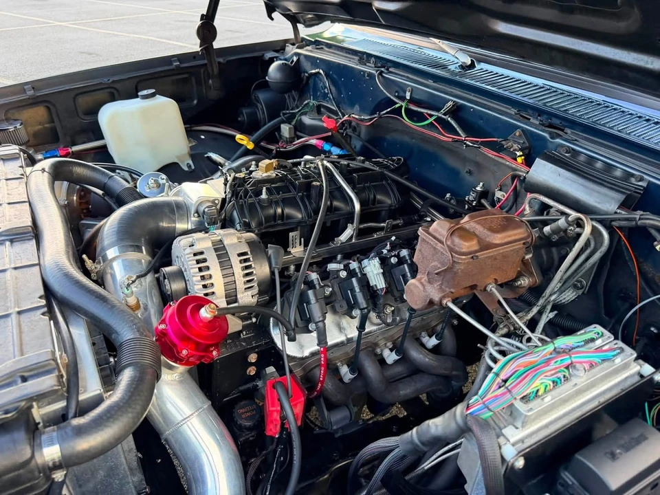 1983 Chevrolet - Image 5 of 27