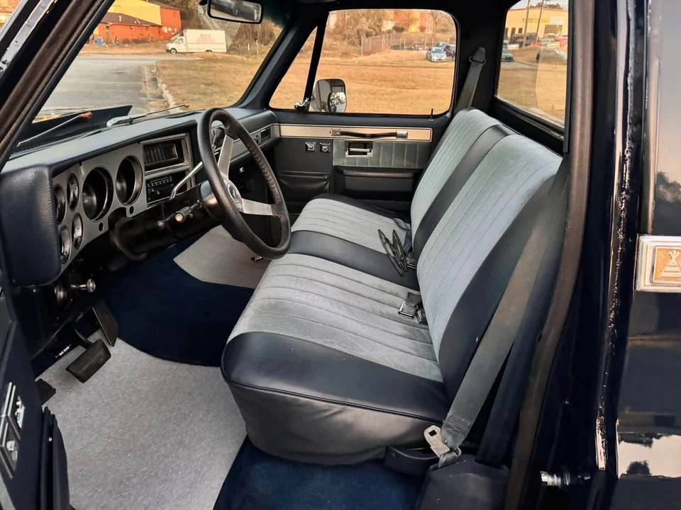 1983 Chevrolet - Image 13 of 27