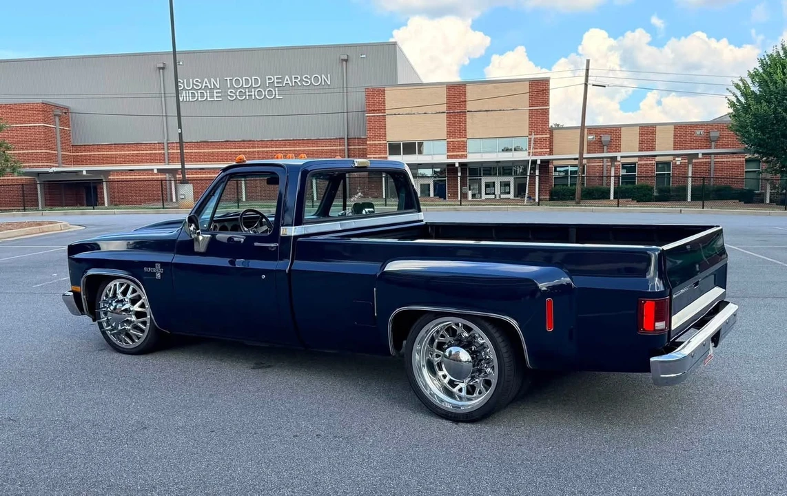 1983 Chevrolet - Image 16 of 27