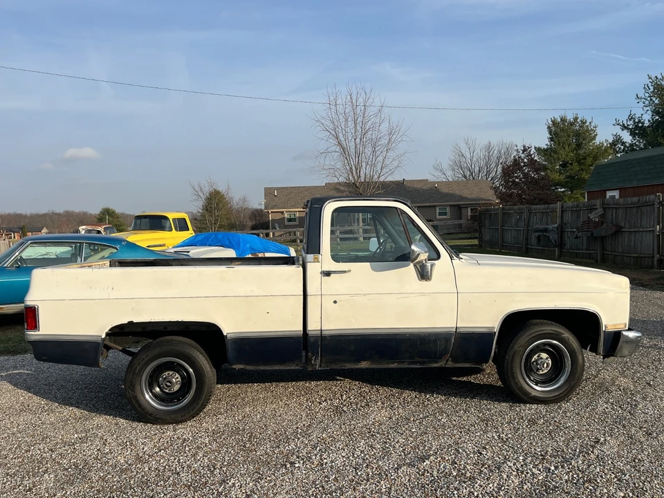 1983 Chevrolet C/K - Image 7 of 31