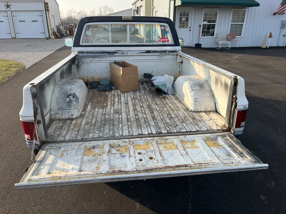 1983 Chevrolet C/K - Image 18 of 31