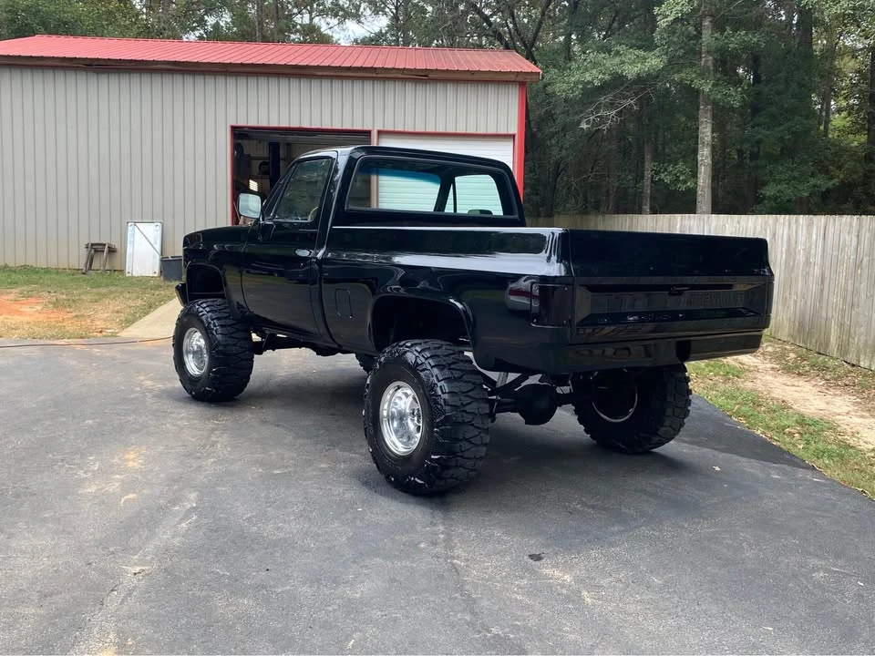 1983 Chevrolet Silverado - Image 3 of 13