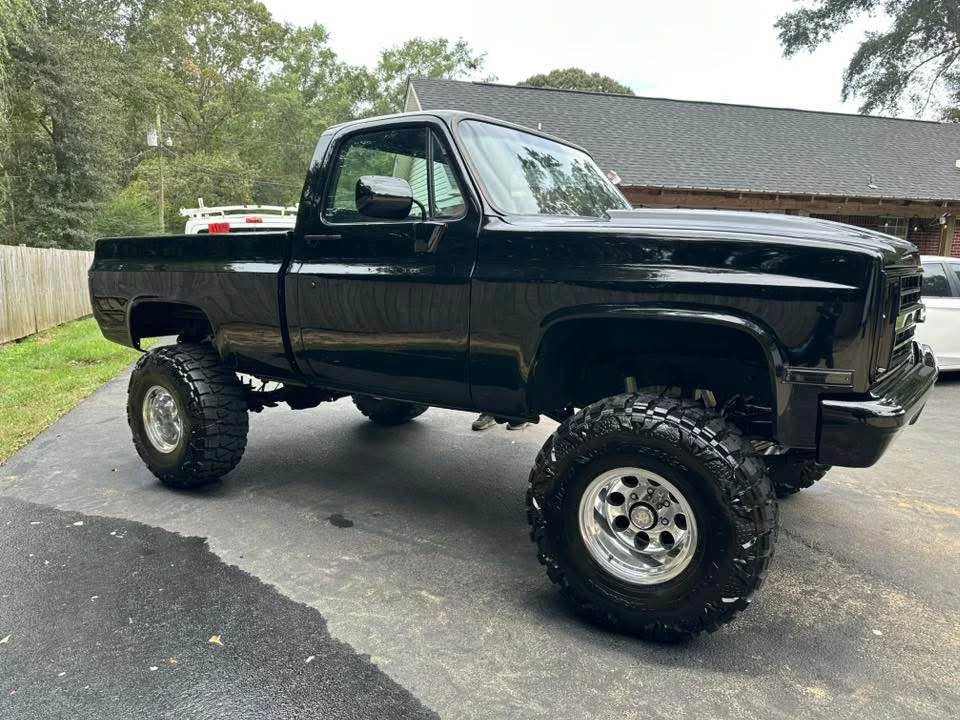 1983 Chevrolet Silverado - Image 8 of 13