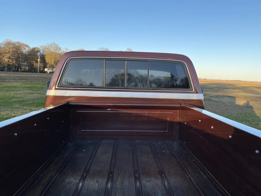 1983 Chevrolet Silverado - Image 4 of 8