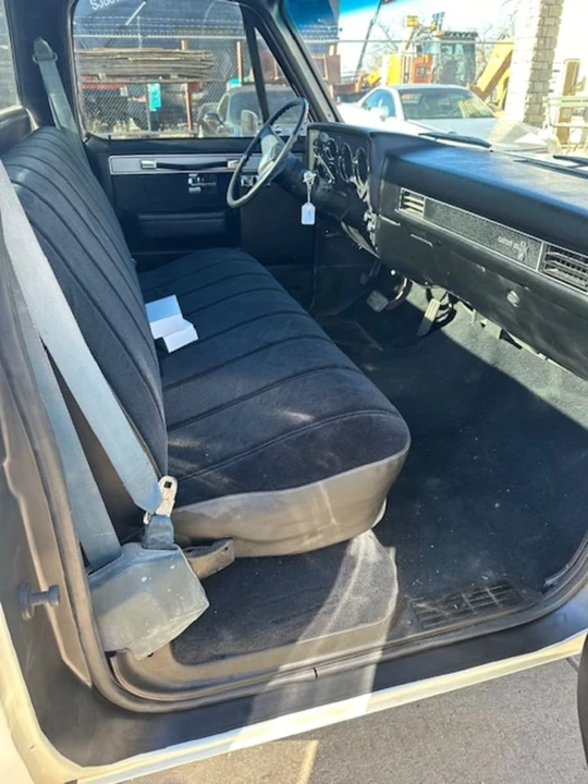 1983 Chevrolet Silverado - Image 11 of 16