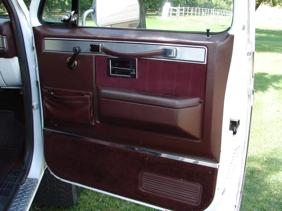 1983 Chevrolet Silverado - Image 6 of 7