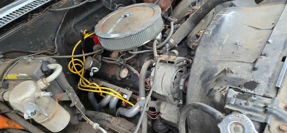1983 Chevrolet Suburban 7th Gen - Image 10 of 10