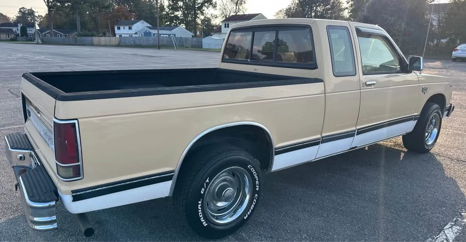 1983 Chevrolet S-10 - Image 2 of 7