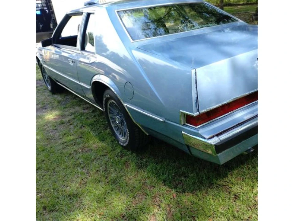 1983 Chrysler Imperial - Image 6 of 29