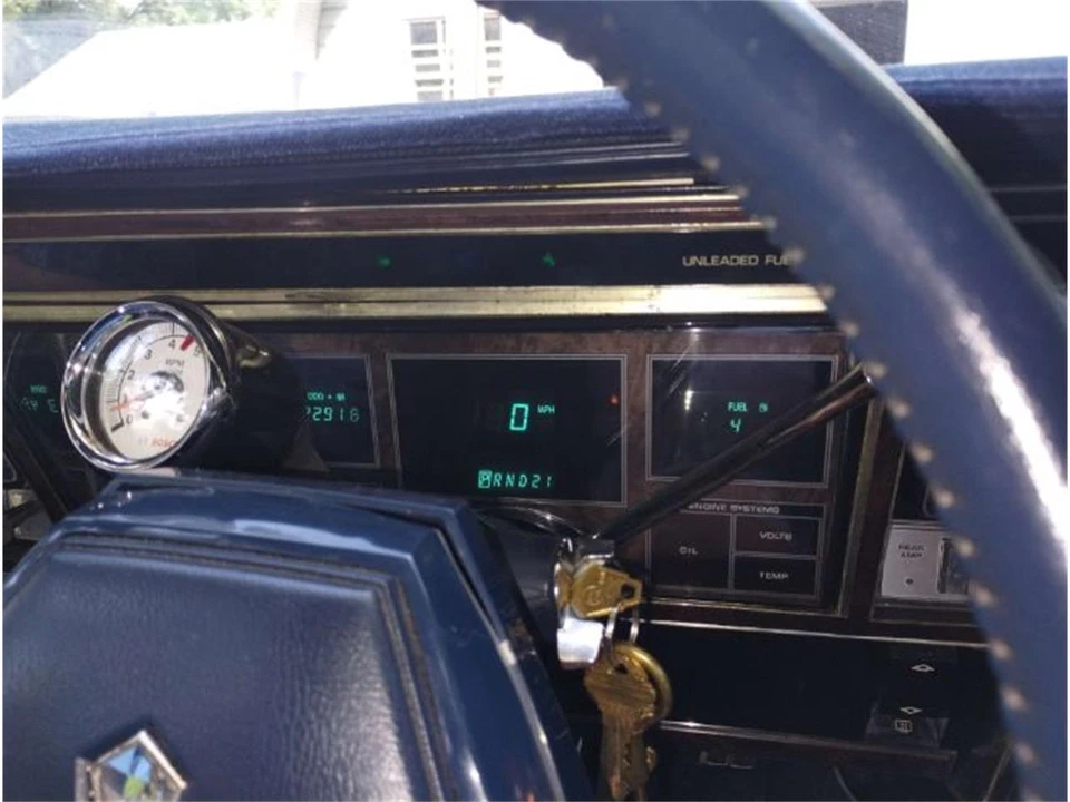 1983 Chrysler Imperial - Image 18 of 29