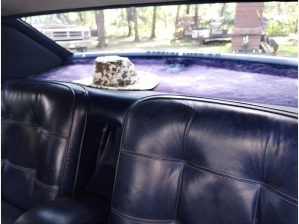 1983 Chrysler Imperial - Image 24 of 29