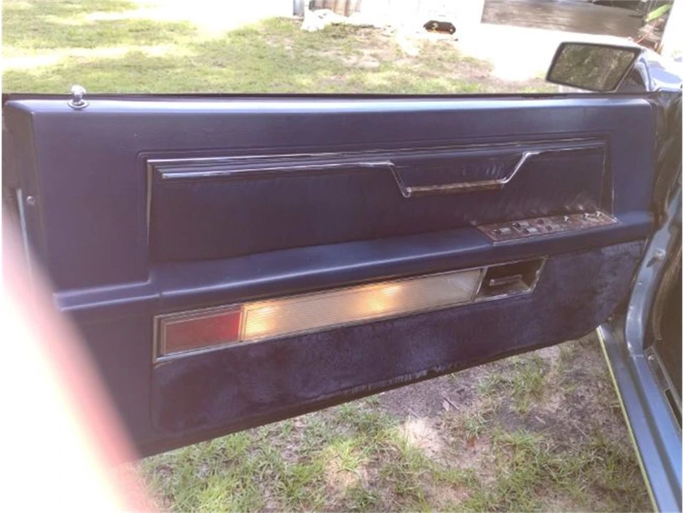 1983 Chrysler Imperial - Image 26 of 29