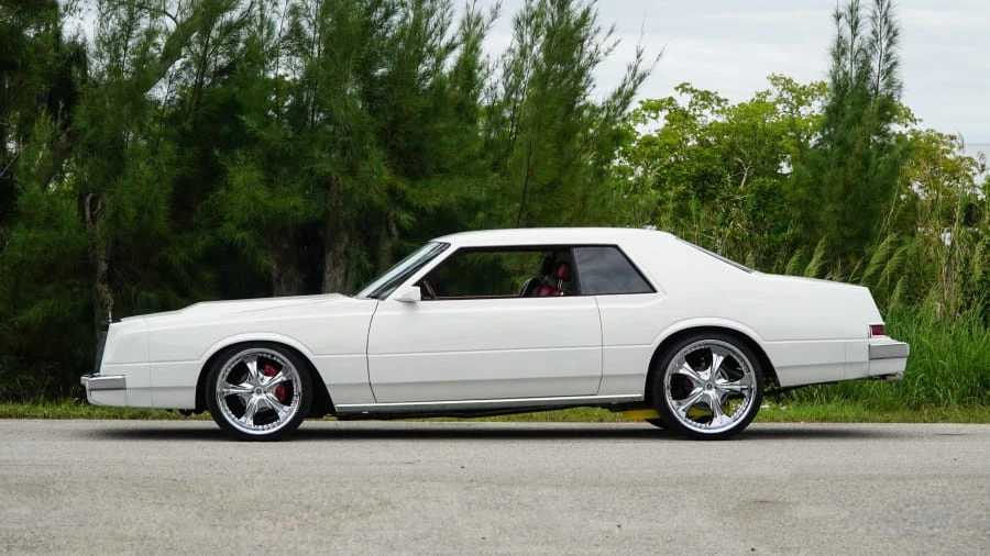 1983 Chrysler Imperial - Image 3 of 15
