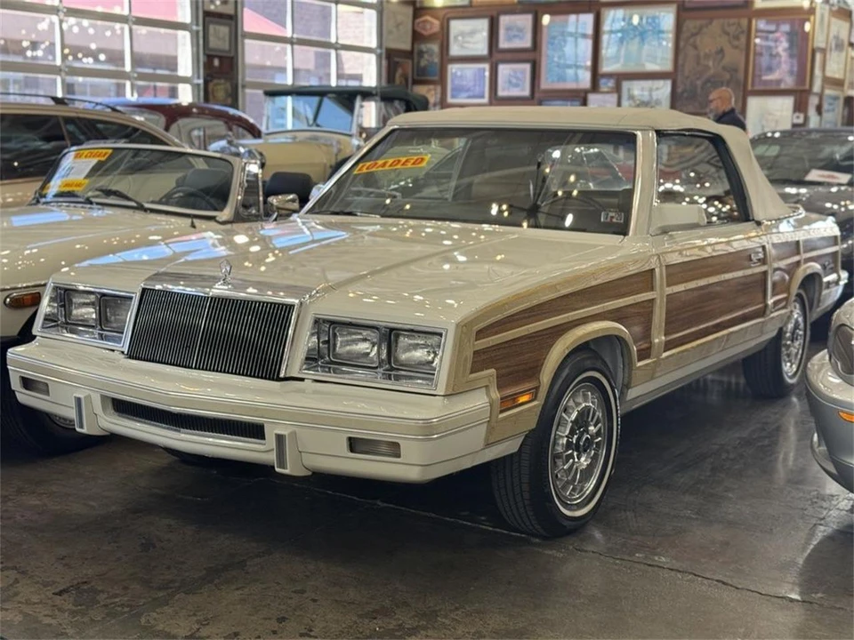 1983 Chrysler LeBaron - Image 6 of 31