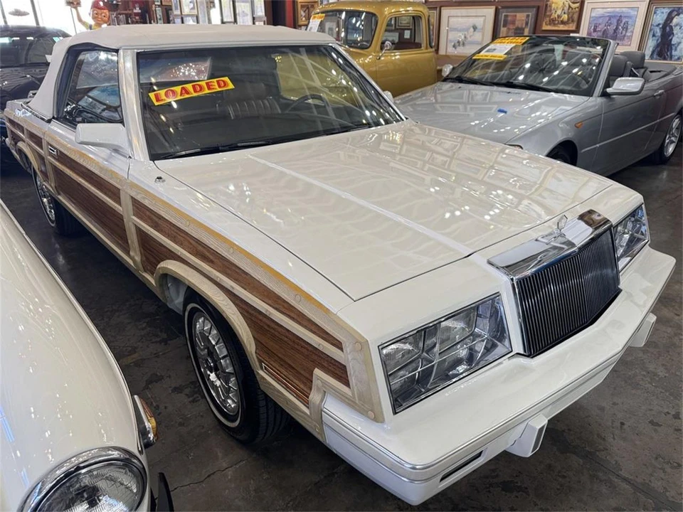 1983 Chrysler LeBaron - Image 10 of 31