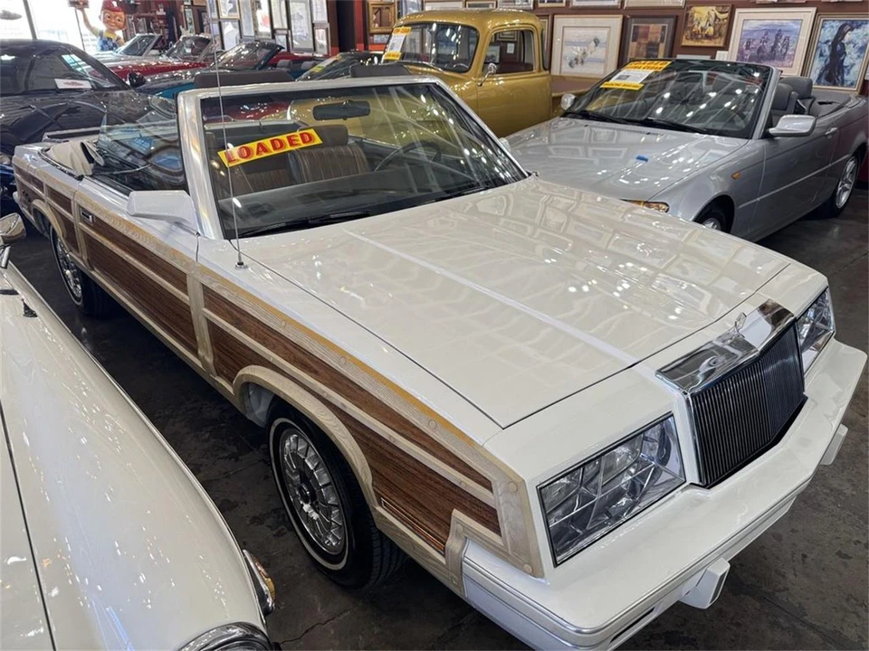 1983 Chrysler LeBaron - Image 4 of 31