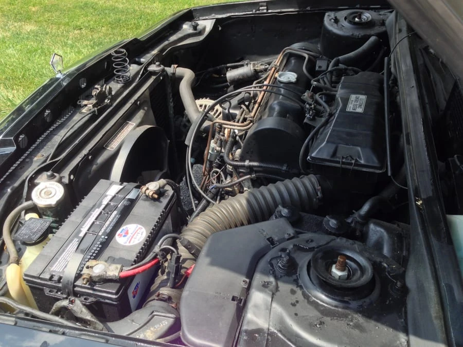 1983 Chrysler LeBaron - Image 6 of 7